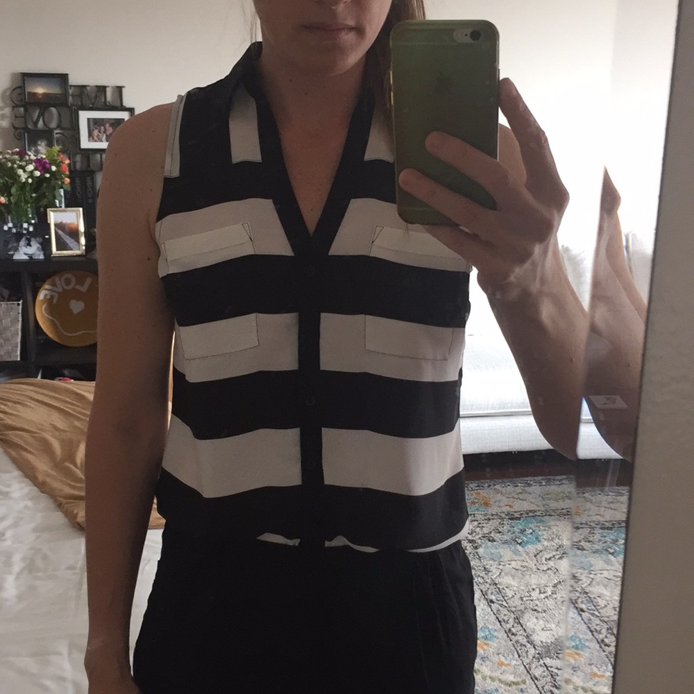 Black and White stripe sleeveless blouse.